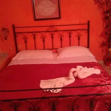 Casa In Via San Francesco Di Paola Apartmán